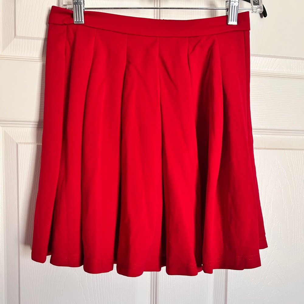SHEIN red pleaded mini skirt. Size Medium.